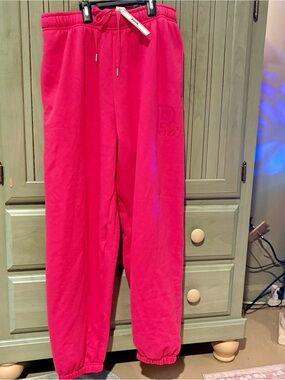 NWT Victoria’s Secret Pink jogger sweatpants size L $59.95